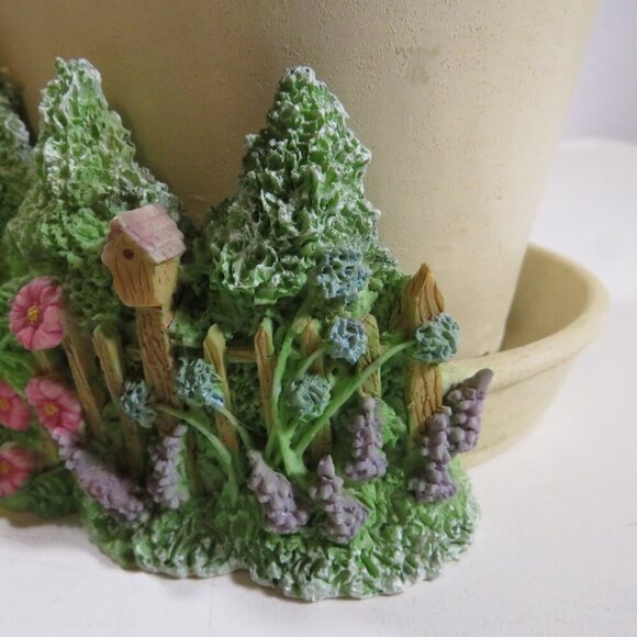 Kohls Cream Oval Flower Pot Planter with Floral applique & built in saucer - Picture 4 of 15